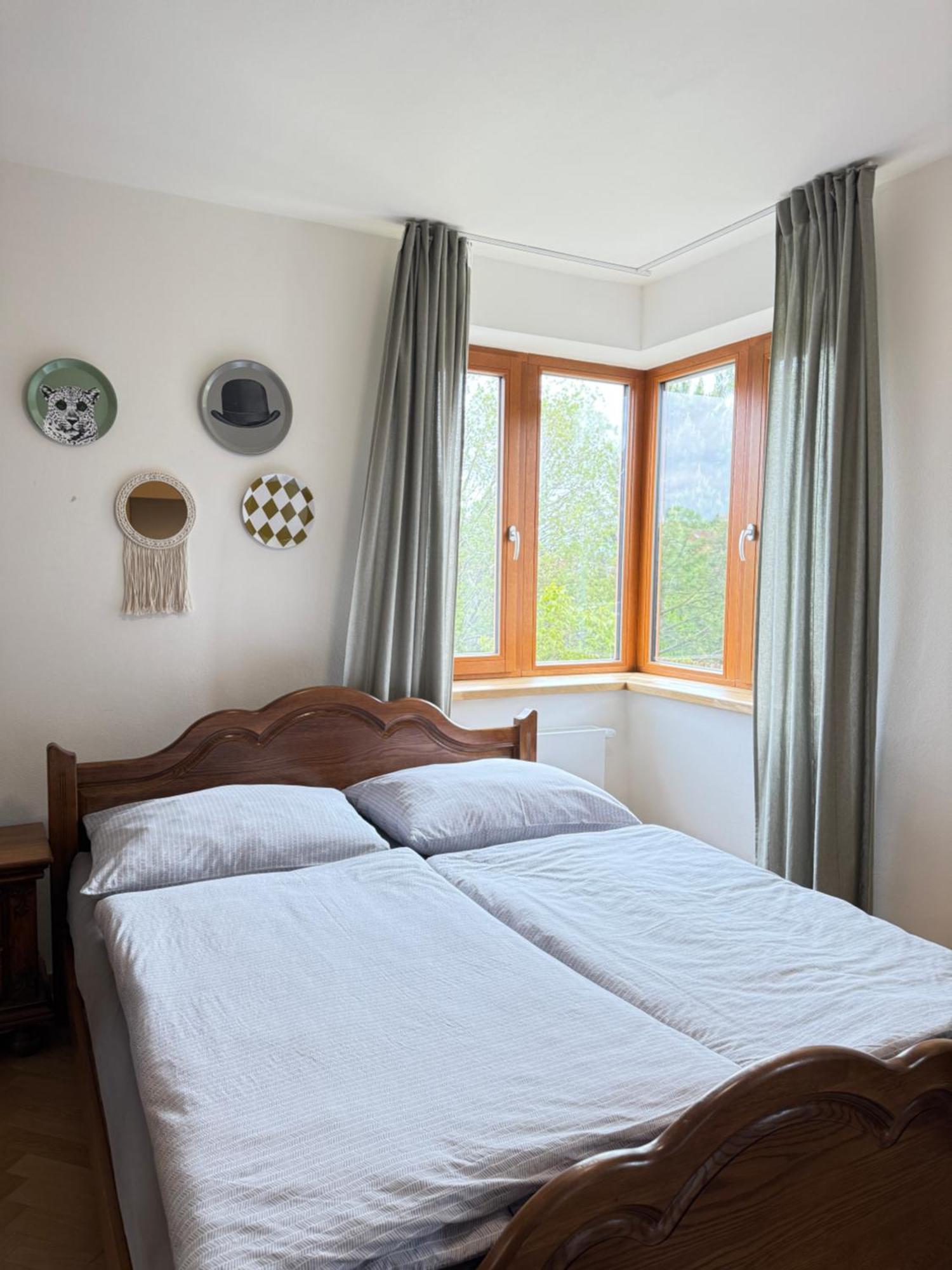 Familyvilla, New 4 Luxury Big Apartments, Parking Praha Eksteriør bilde