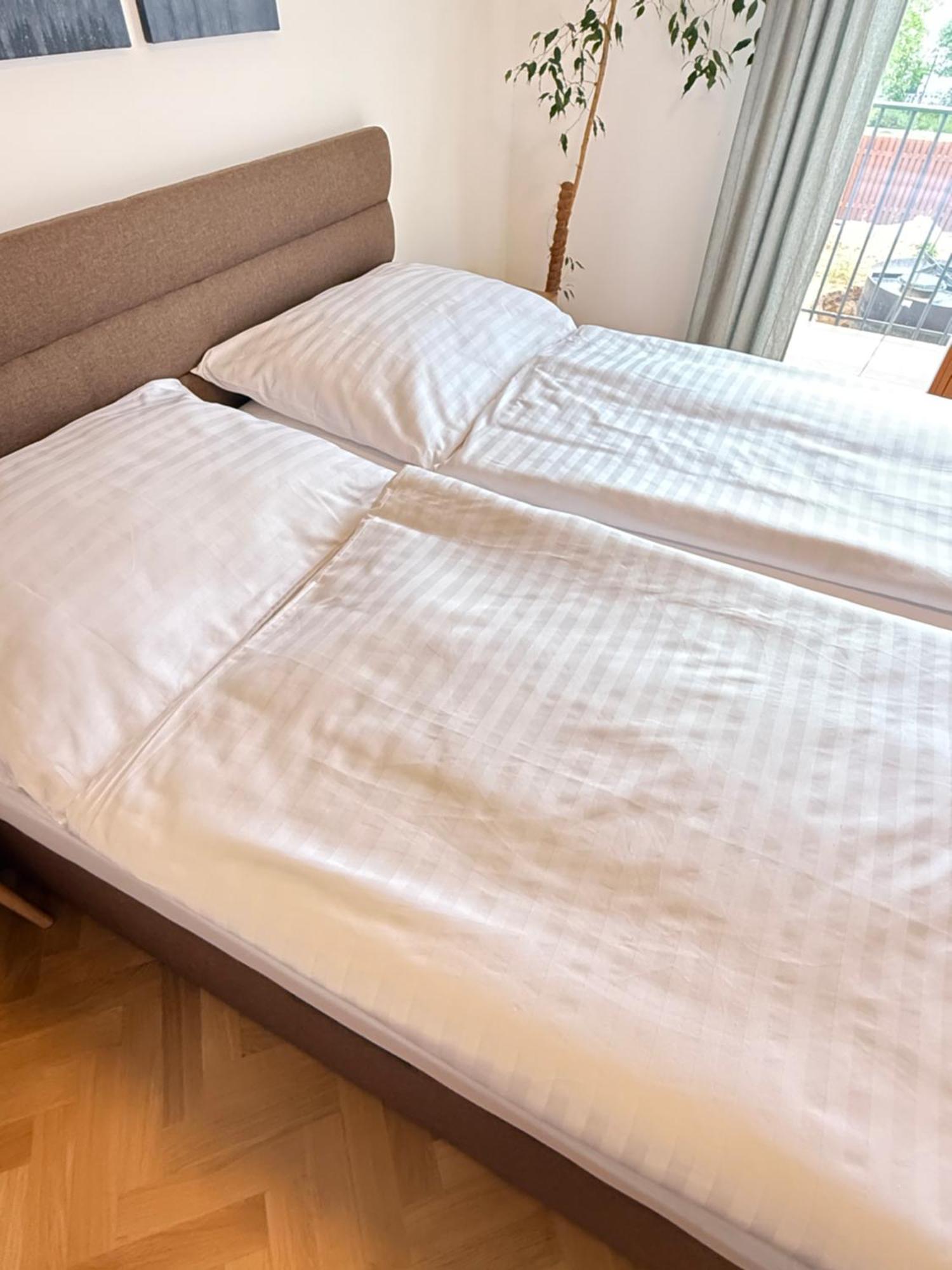 Familyvilla, New 4 Luxury Big Apartments, Parking Praha Eksteriør bilde